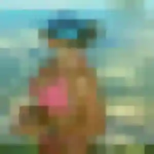 Siham, 40 ans, en ligne à Cabris pour une rencontre coquine