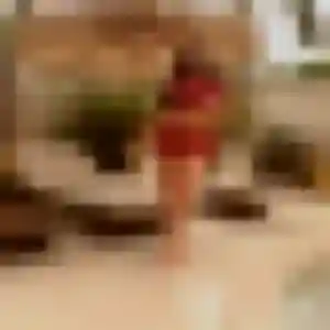 Photo de Nora à Calais (34 ans) - plan cul discret