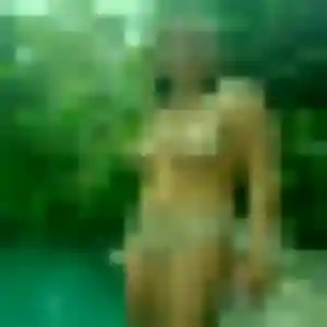 Tessa, 40 ans, dispo pour plan cul à Camoël