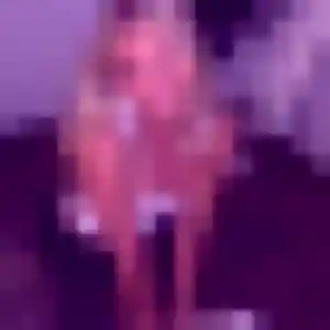 Elena, 43 ans, cherche un plan cul à Campbon