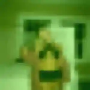 Louise (35 ans) à Cany-Barville attend une rencontre aujourd'hui