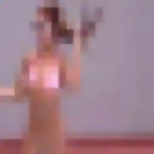 Celia de Cast, 31 ans - plan cul discret