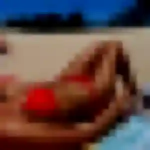 Rejoins Ninon, 32 ans à Castelnau-de-Lévis gratuitement