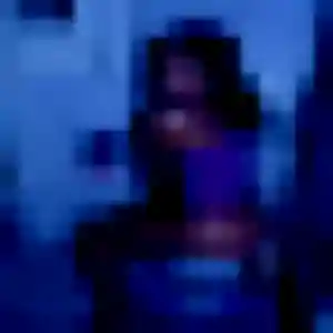 Contacte Germaine, 29 ans à Cavan en privé