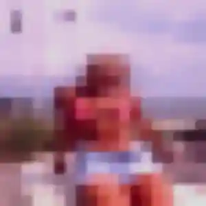 Elena (30 ans) à Cepoy cherche une rencontre rapidement