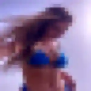 Laure, fille de 23 ans cherche plan cul à Cercoux
