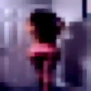 Elise, fille de 32 ans propose plan cul à Chamblet