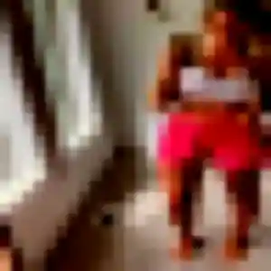 Anna, 26 ans, disponible à Chambon pour un plan cul