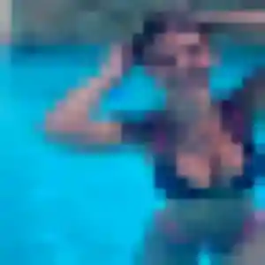 Alessandra, femme de 35 ans propose plan cul à Chamelet