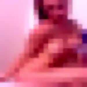 Naomi, 28 ans, connectée à Chançay pour une rencontre coquine