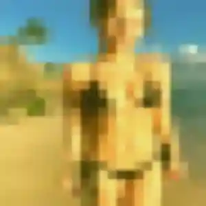 Augustine, 31 ans, en ligne à Charenton-du-Cher pour une rencontre coquine