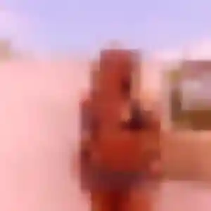 Photo sexy de Regine, 27 ans à Charenton-du-Cher - rencontre coquine