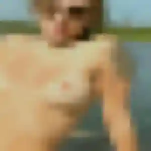 Yael (27 ans) à Charols propose une rencontre ce soir