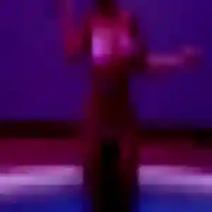 Caroline, 42 ans, disponible à Châteaurenard pour une rencontre coquine