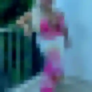 Photo exclusive de Dorothee, 25 ans à Châtillon - rencontre sans lendemain