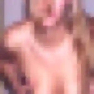 Profil de Ulrike à Châtillon-Saint-Jean (36 ans) - plan cul sans inscription