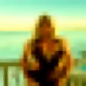 Flavia, 27 ans, en ligne à Chélieu pour une rencontre coquine