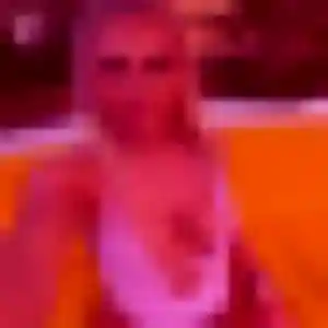 Rejoins Nelly, 23 ans à Cherrueix en privé