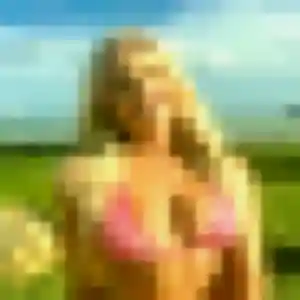 Estee, fille de 31 ans cherche plan cul à Chevincourt