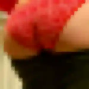 Photo de Penelope à Chevru (27 ans) - plan cul anonyme