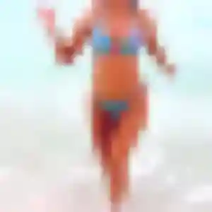 Charmante Maud, 22 ans à Chinon - voir sa photo