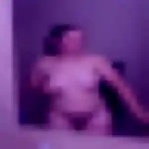 Photo de Anais à Chusclan (36 ans) - plan cul discret