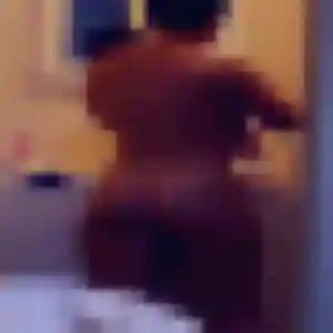 Flore, 37 ans, dispo pour plan cul à Ciré-d'Aunis