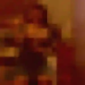 Oceane, 22 ans, connectée à Claira pour un plan cul