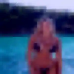 Photo de Irina à Clécy (32 ans) - plan cul anonyme