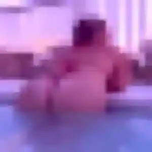 Aurelie, fille de 34 ans cherche plan cul à Cluses