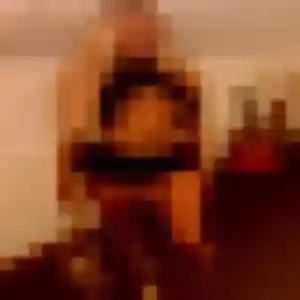 Photo de Alix à Coligny (31 ans) - plan cul discret
