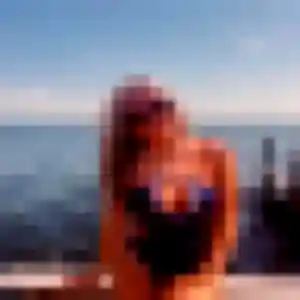 Sara, 34 ans, cherche un plan cul à Comblanchien