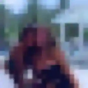 Elsa (43 ans) à Comines propose une rencontre maintenant