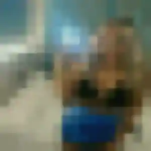 Zephyrine, femme de 24 ans cherche plan cul à Corcelles-en-Beaujolais