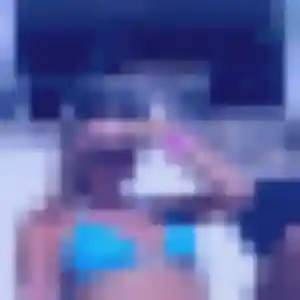 Profil de Melanie à Courcité (27 ans) - plan cul discret