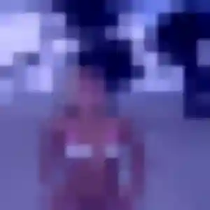 Florence, 32 ans, connectée à Crotelles pour une rencontre coquine