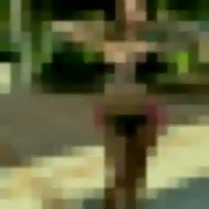 plan cul à Croth : photo de Anna, 26 ans - accès libre