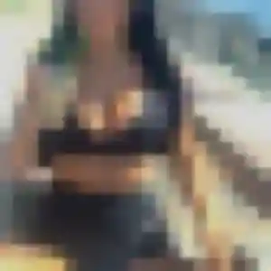 Heloise, 40 ans, connectée à Culan pour une rencontre coquine