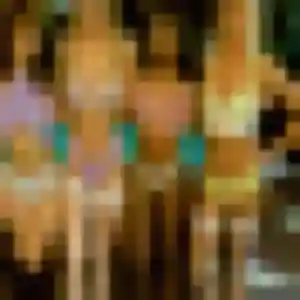 Charmante Estee, 24 ans à Deûlémont - la contacter