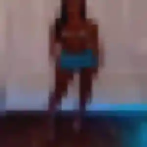 Contacte Xena, 25 ans à Diges gratuitement