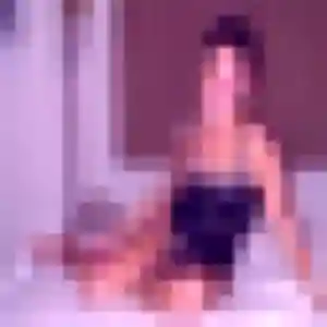 Brune, 24 ans, dispo pour plan cul à Digny