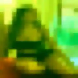 Rejoins Eglantine, 31 ans à Dommary-Baroncourt en privé