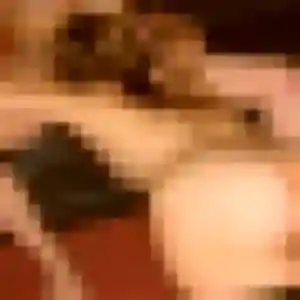Leila (22 ans) à Éloise cherche un plan cul ce soir