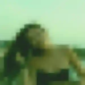 Inaya, fille de 30 ans veut plan cul à Entre-Vignes