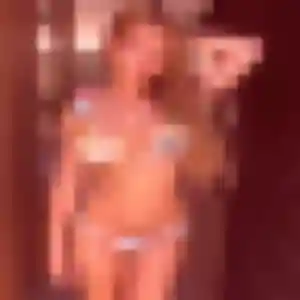 Cassandre, femme de 26 ans cherche plan cul à Errouville