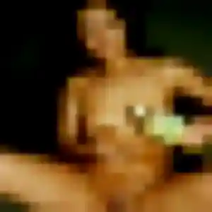 Roxane, 23 ans, disponible à Esbarres pour un plan cul