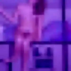 Thais, 36 ans, en ligne à Escoutoux pour une rencontre coquine