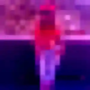 Roxane, 32 ans, en ligne à Étigny pour une rencontre coquine