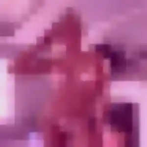 Contacte Sylvie, 32 ans à Étueffont en privé