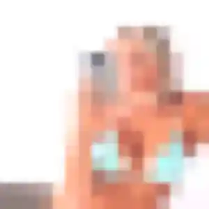 Rejoins Marie-Laure, 22 ans à Eurre en privé